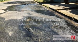 Sem Sinaliza O Condutor Estoura Pneu E Entorta Roda De Caminh O Ap S