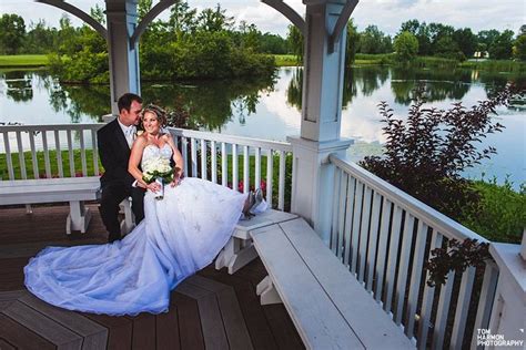 Janelle And Kyles Turning Stone Wedding Had Fireworks And Plenty Of