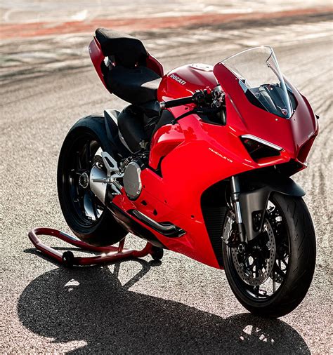 Nueva Ducati Panigale V Con Un Bicil Ndrico Aun M S Eficaz