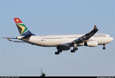 ZS SXI South African Airways Airbus A330 343 Photo by Björn Düwel ID