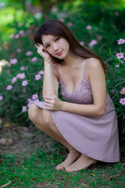 Asian Sitting Dress Glance Brown Haired HD Phone Wallpaper Rare