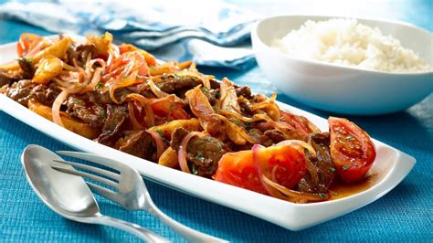 Lomo saltado la receta más típica de todo el Perú Pruébala MUI