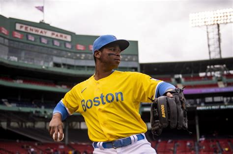 15 Best Mlb Jerseys Of All Time The Bat Nerds