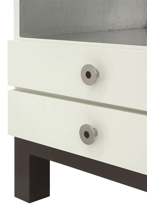 Pair Of Elegant Bedside Tables In Ivory Lacquer At 1stdibs