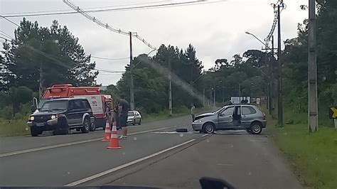 Colisão deixa dois feridos na BR 476 Vvale