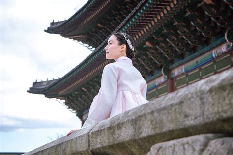 Gyeongbokgung Palace Couple Photoshoot Capture Lifetime Memories In Seoul Book Tours