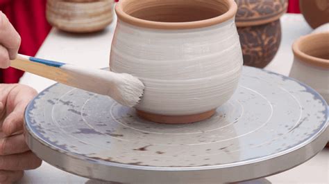 Can You Make Pottery Without A Wheel Pottery FAQs