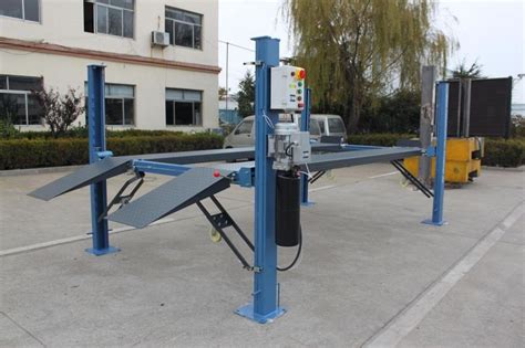 China Ce Movable Four Post Hydraulic Car Parking Lift With Wheels And