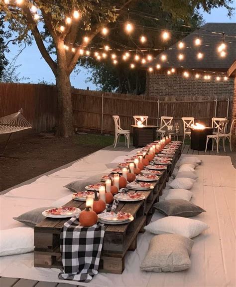 15 Must See Outdoor Fall Table Setting Ideas For Entertaining Fall