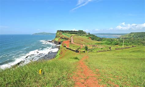 The Magnificent Coastal Forts of Ratnagiri – Ratnagiri Tourism Blog