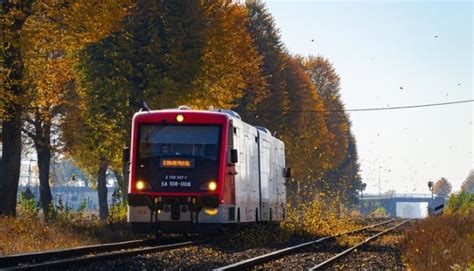 Kolej Plus Kozienice Zyskaj Po Czenie Kolejowe Z Warszaw