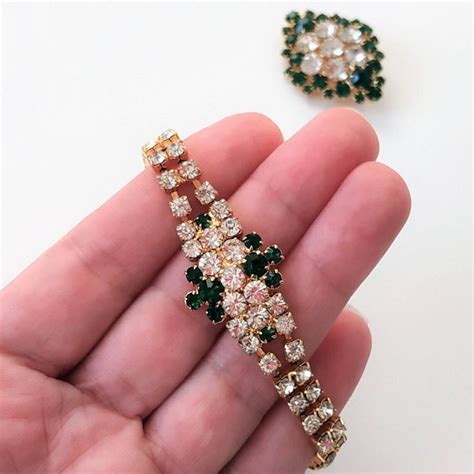 Emerald Green Clear Rhinestone Jewelry Set Vintage Bracelet And Brooch