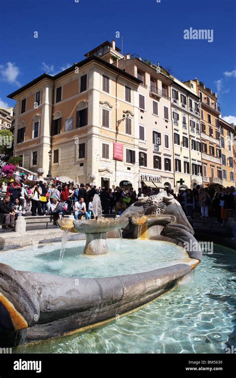 Rome Water Fountain Barcaccia Hi Res Stock Photography And Images Alamy