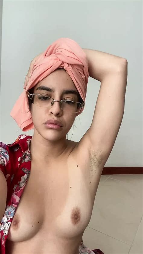 Arab With His Turban Puts His Whole Hand In His Asshole Facial Facial Porn XHamster