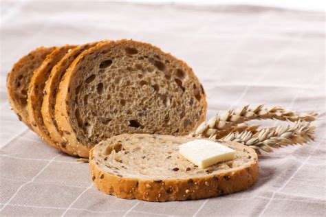 St Ck Brot Mit Butter Stockfoto Bild Von Nahrung Mahlzeit