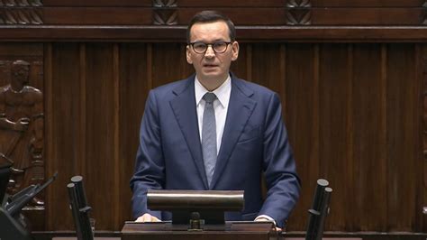 M Odzi O Expos Morawieckiego Nudne Patetyczne I Sp Nione Kobieta