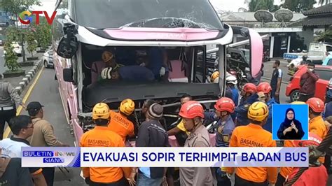 Evakuasi Sopir Terhimpit Badan Bus Di Magelang Berlangsung Dramatis