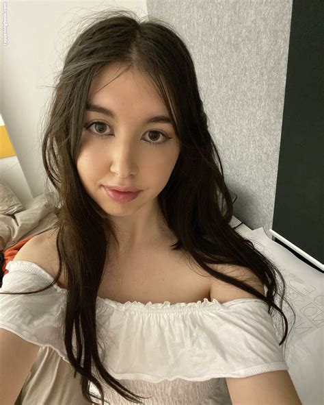 Claumarii Claudicloud Mariiclaudia Klaudiacloud Nude Onlyfans Leaks Fappening Fappeningbook