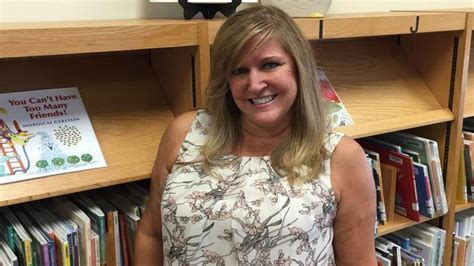 Donna Casey Is The Cms Teacher Assistant Of The Year Charlotte Observer