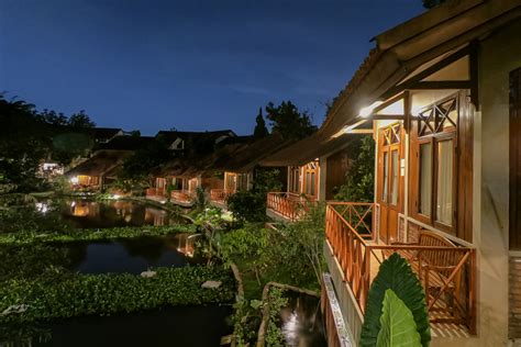 Ahadiat Hotel Id