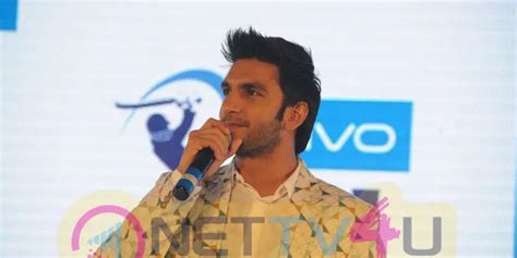 Hd Photos Of Ranveer Singh To Launched Vivo Unveils V And V Max