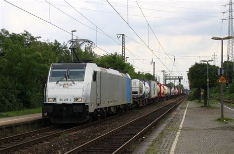 Von Railpool Kommt Mit Einem Containerzug Aus Dusburg