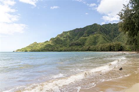 Kahana Bay Beach Park May Tours In Hawaii