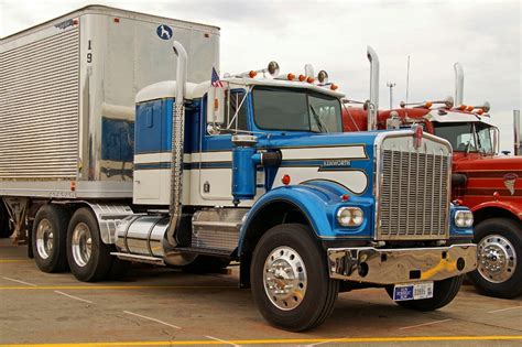 Semitrckn Kenworth Classic W900A