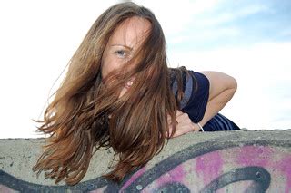 Woman portrait thick hair | My images are CC licensed, so ye… | Flickr