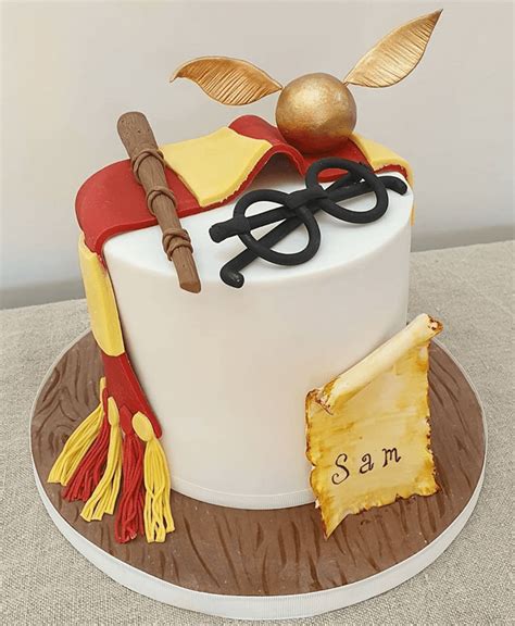 Gryffindor Birthday Cake Ideas Images Pictures