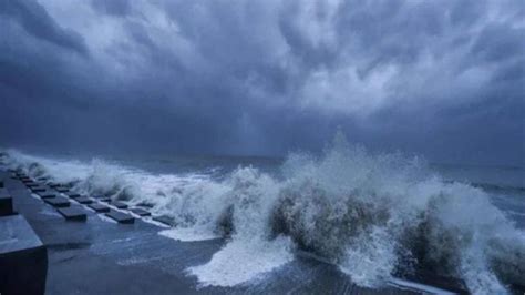 Cyclone Asani Won T Make Landfall In Odisha Andhra Pradesh But Move