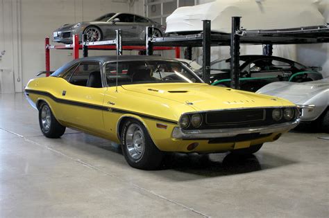 1970 Dodge Challenger R T 426 Hemi