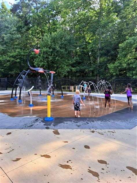 Mineral Springs Pool Kid Friendly Triad