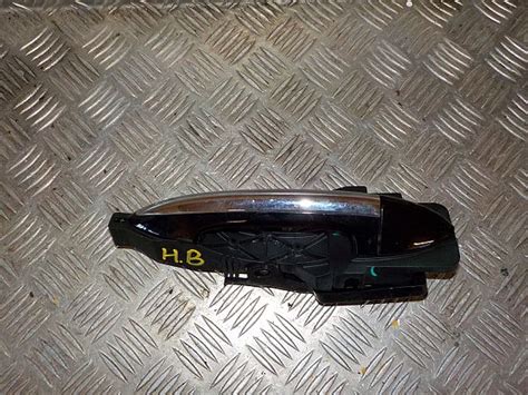 826511K000 : Handgriff aussen - Autoparts24