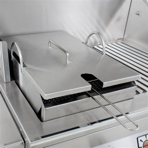 Solaire Stainless Steel Steamerfryer For 30 36 42 And 56 Inch Grills Sol Irsf Bq Bbqguys