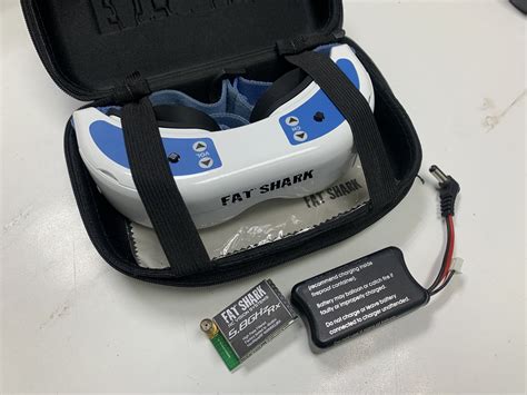 Fatshark Dominator V Fpv Goggle Photography Drones On Carousell