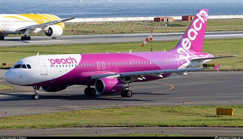 JA827P Peach Airbus A320 214 Photo By OMGcat ID 1606009