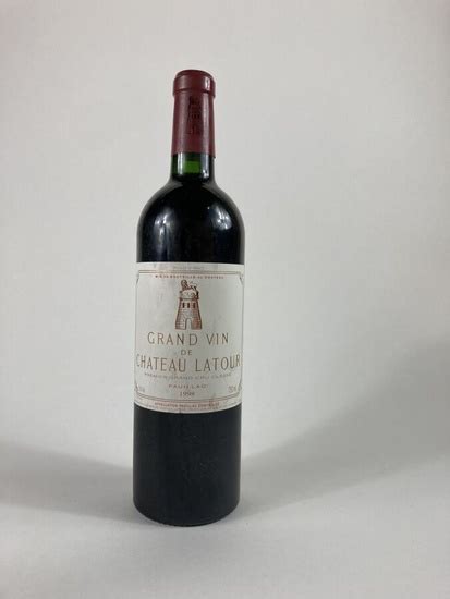 Bouteille De Grand Vin De Ch Teau Latour Er Gcc Pauillac