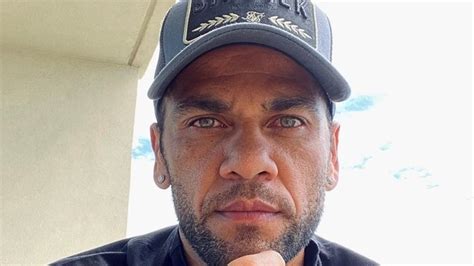 Daniel Alves E Outros Cinco Jogadores Brasileiros Que Praticaram Crimes