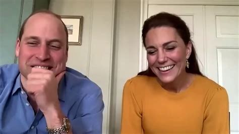 Kate Middleton y el Príncipe William dan sorpresa a estudiantes y