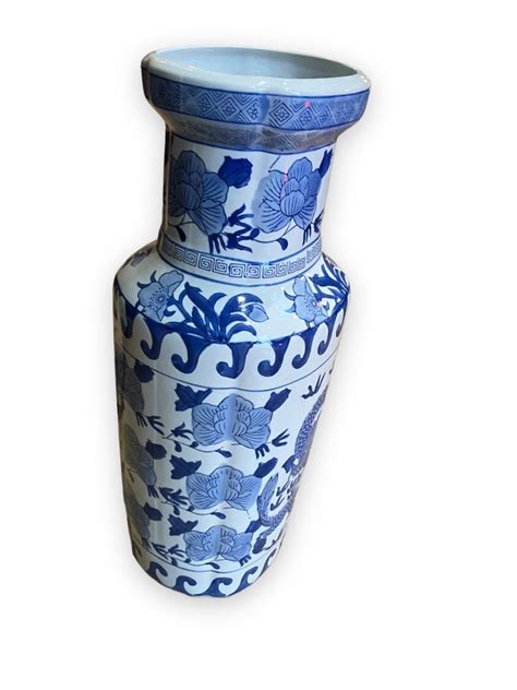 Proantic Important Vase Chinois En Porcelaine Blanche Et Bleue décor