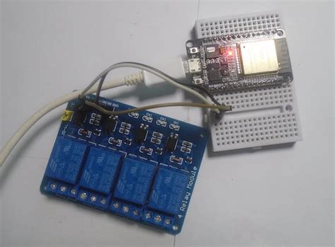 How to Control a Relay Module With an ESP32 | Everything ESP | Maker Pro