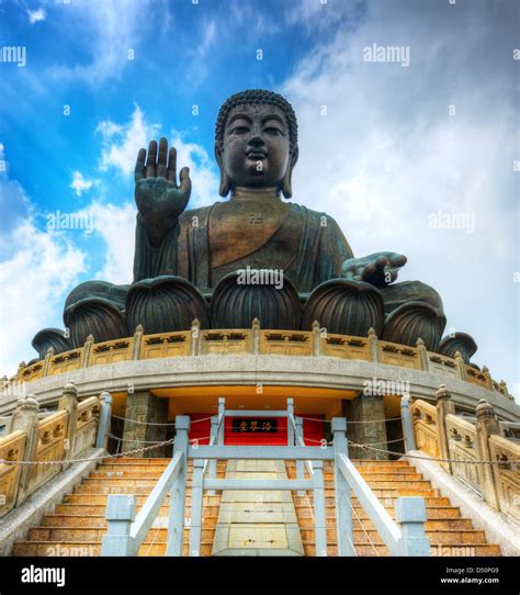 Statua Buddha Di Tian Tan Grande Buddha Hong Kong Immagini E Fotografie