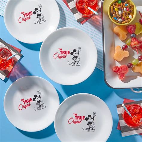 85 Salad Plate Mickey Mouse™ The True Original Pyrex
