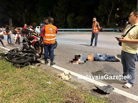 Lelaki Masuk Laluan Bertentangan Maut Digilis Kereta