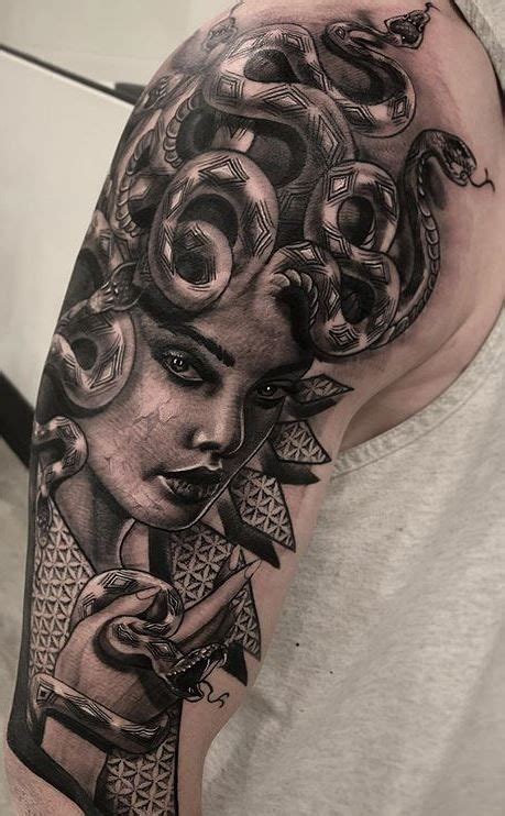 Pin by Fernando Ramírez on Tatuajes Chingones De Arte Medusa tattoo