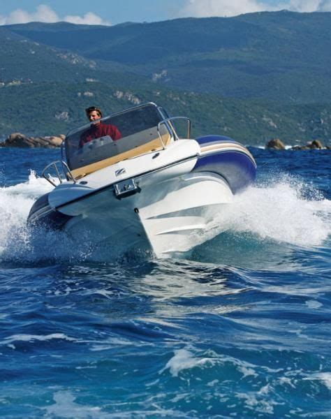 Essai Zodiac N ZO 700 Cabin Bateau Pneumatique Bateaux Bateau