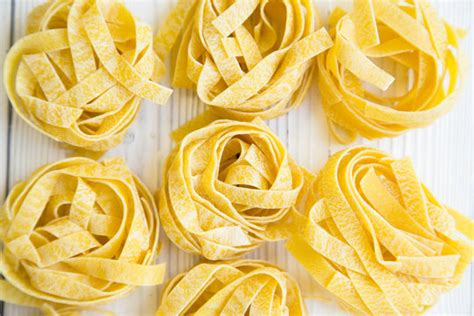 รูปภาพFetuccini – เลือกดูภาพถ่ายสต็อก เวกเตอร์ และวิดีโอ1,260 | Adobe Stock