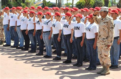 Convocan A J Venes Para El Servicio Militar Nacional