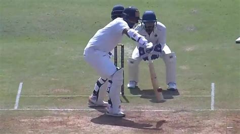 Watch Hanuma Vihari Bats With A Broken Wrist Plays